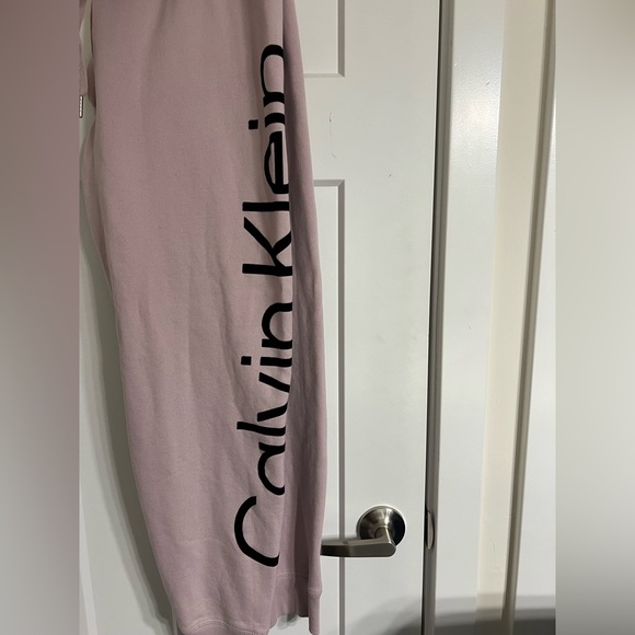 Calvin Klein Jogger Sweatpants - Picture 2 of 4